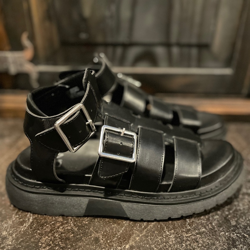 VTG Y2K Chunky Platform Fisherman Gladiator Sandals Black 90s Grunge 10, EUC